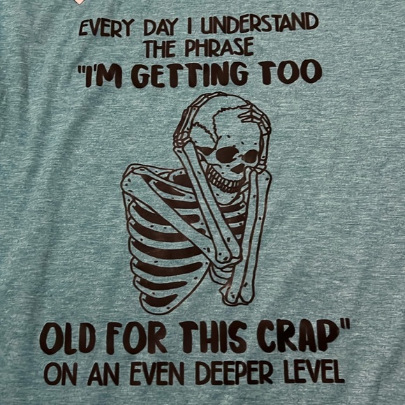 NWT - Funny long sleeved t-shirt with quote - Lilicloth - Size XXL. - Picture 1 of 8